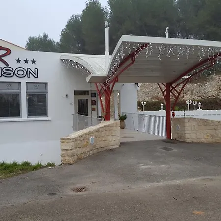 Hotel Restaurant Robinson Beaucaire (Gard)