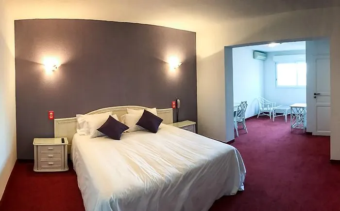 Restaurant Robinson Hotel Beaucaire (Gard)